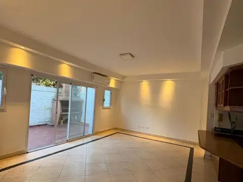 Depto Tipo Casa en Venta en Caseros, USD 98.000