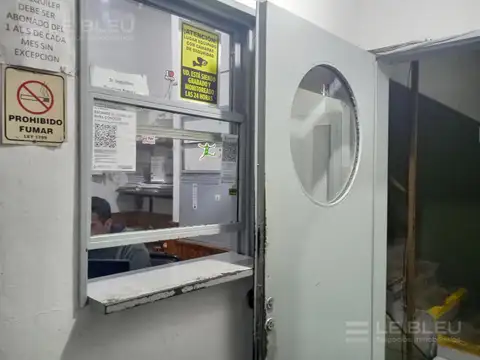 VENTA de COCHERA CUBIERTA en Colegiales
