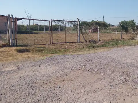 Terreno en Venta 30  mts Fondo