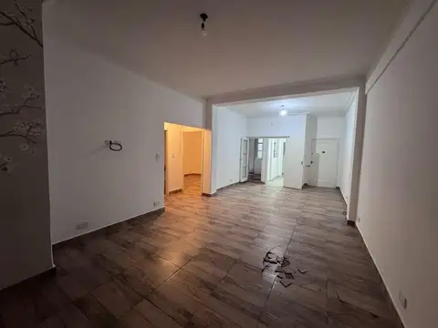 Venta Departamento 4 ambientes con patio - Belgrano