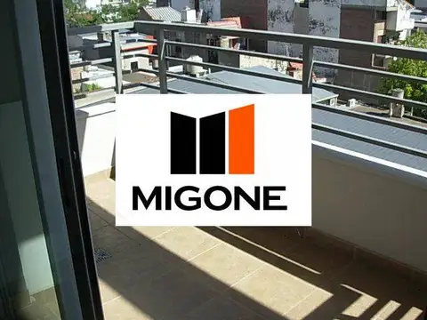 Depto Tipo Casa 3 ambientes con 2 baños