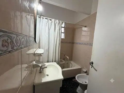 Depto Tipo Casa en Venta 35 años