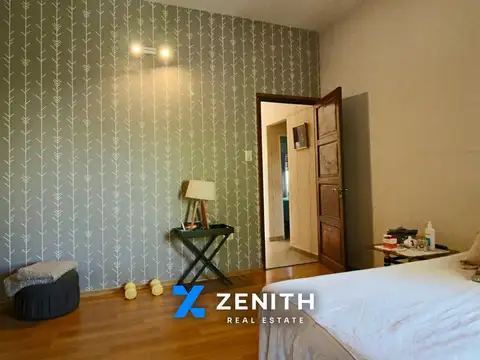 VENTA CASA 4 DORMITORIOS MICROCENTRO
