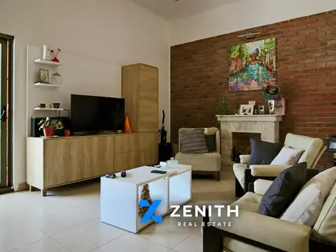 VENTA CASA 4 DORMITORIOS MICROCENTRO