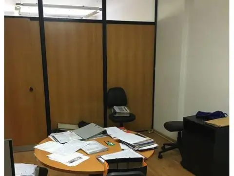 Oficina en Alquiler en Centro, $ 230.000