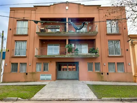 VENTA - DEPARTAMENTO EN BARRIO FATIMA