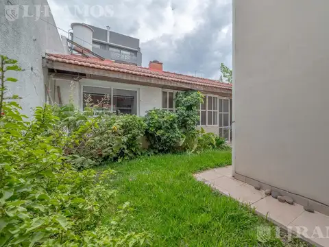 Hermoso Ph tipo casa, 4 amb. - Jardín - Quincho