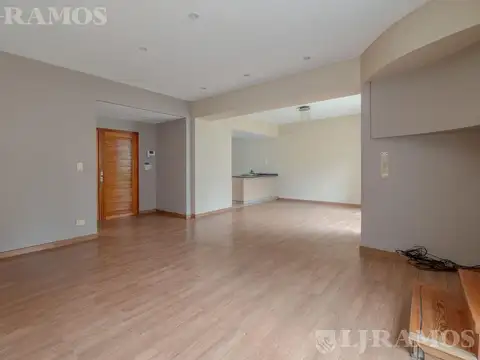Depto Tipo Casa en Venta en Villa Devoto, USD 298.000