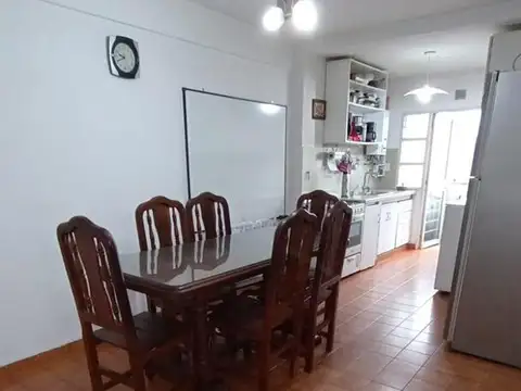 Departamento en Venta en Los Hornos, USD 50.000