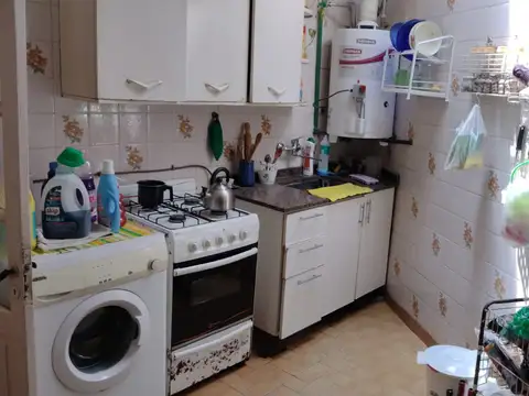 Besares 2400. 3 1/2 ambientes. cuarto Auxiliar. Terraza. Ciudadela