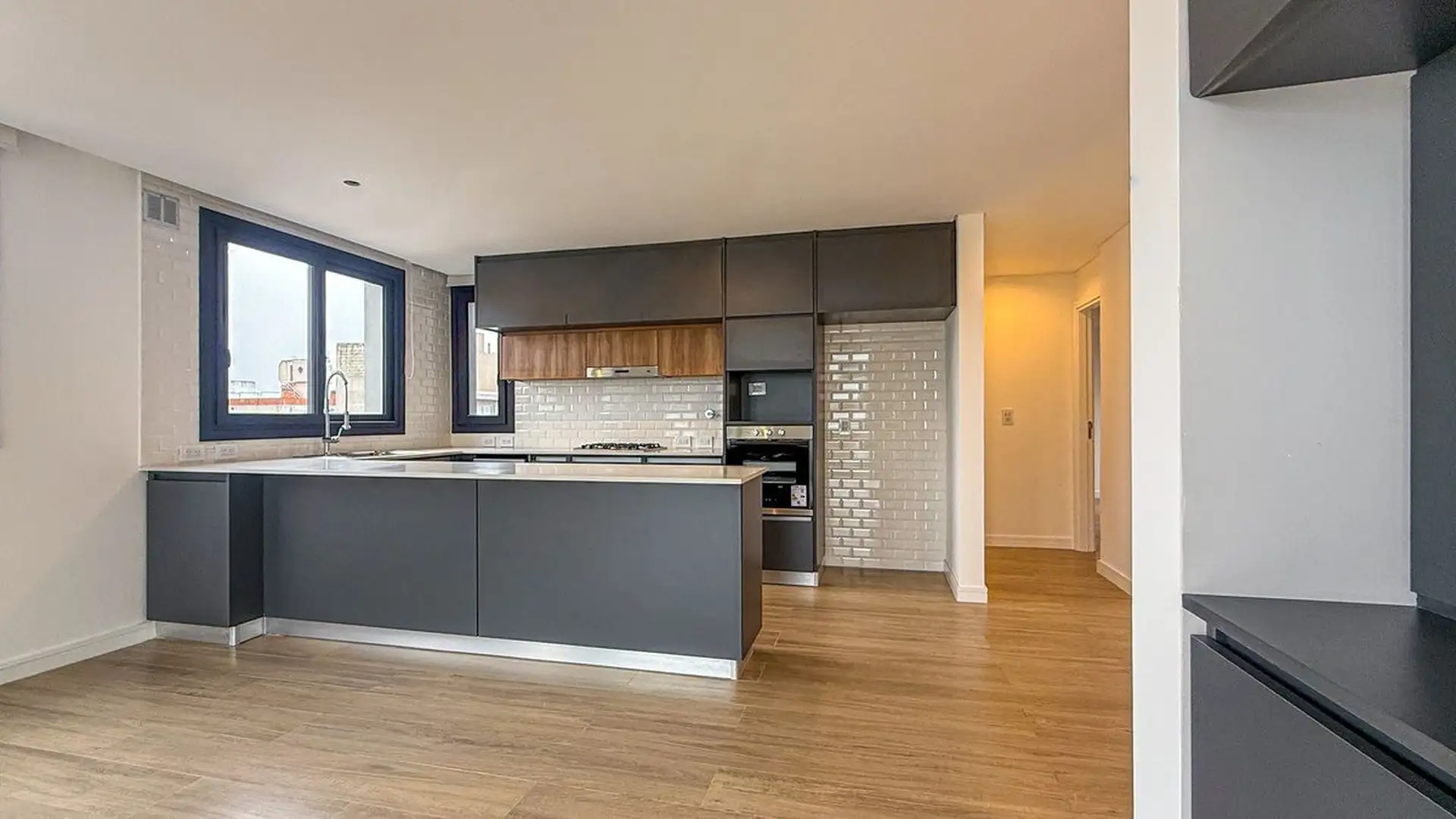 En Venta Piso 3 Ambientes a Estrena - CHAUVIN