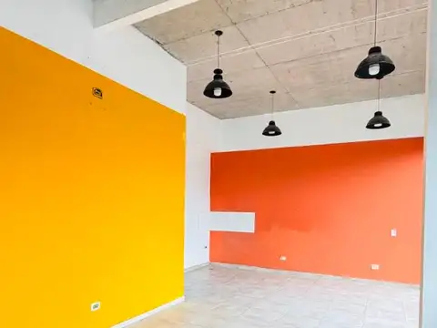 Local en Alquiler en Villa Rosa, $ 850.000