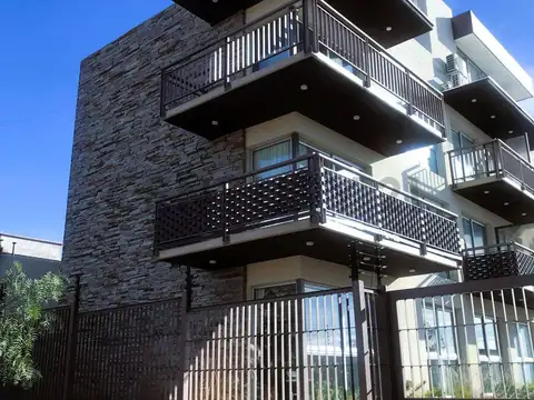 DEPARTAMENTO A LA VENTA FRENTE AL DALVIANDepartamento de categoría de