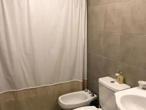 Departamento en Alquiler con 1 cochera