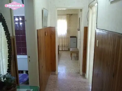 De Los Eucaliptus 1100