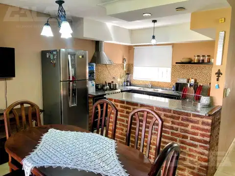 Casa en Venta en Castelar Norte, USD 170.000