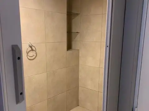 Oficina 3 ambientes con 3 baños