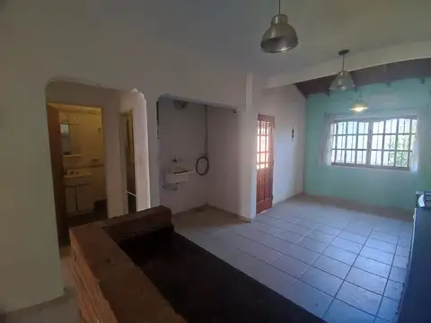 Depto Tipo Casa en Venta de 2 ambientes