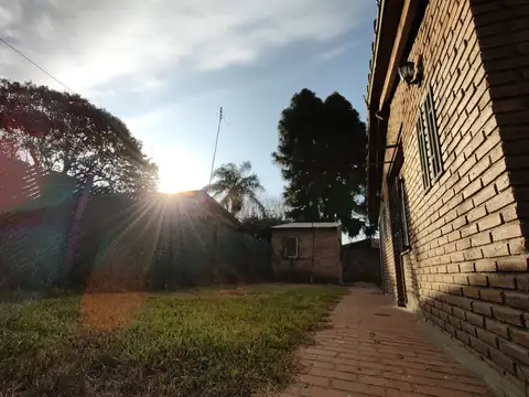 Casa en Venta con 1 cochera
