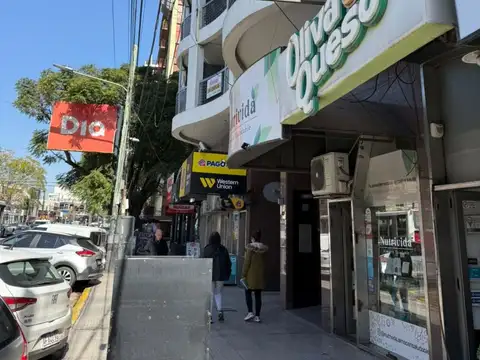 Av de Mayo 700