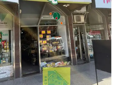 Local de 51m2 en Ramos Mejia sobre Av. de Mayo al 700