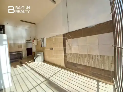 Local en Venta en Abasto, USD 160.000