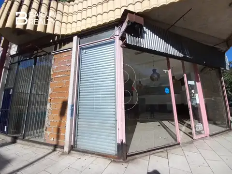 Local en Venta en Abasto, USD 160.000