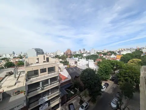 VENTA. DEPTO 3 AMBIENTES EN COGHLAN