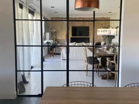 Casa en Alquiler de 4 dormitorios