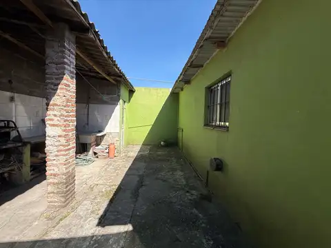CASA EN VENTA EN CLAYPOLE