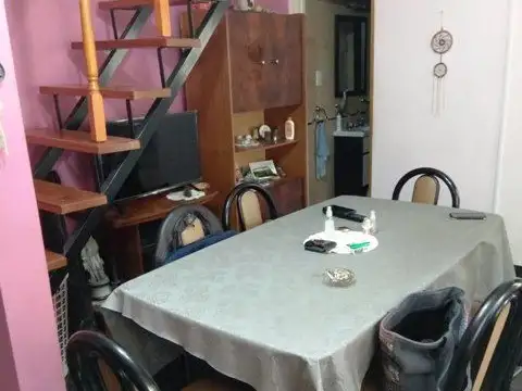 Depto Tipo Casa en Venta en Haedo, USD 85.000