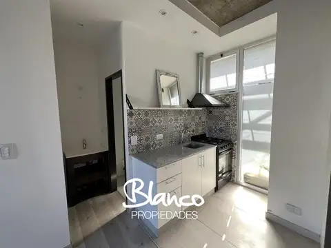 Departamento en Alquiler en Montecarlo, $ 500.000