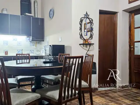 ALQUILER – PH / DEPARTAMENTO TIPO CASA - 2 AMBIENTES + ESCRITORIO -  SIN EXPENSAS – BOULOGNE