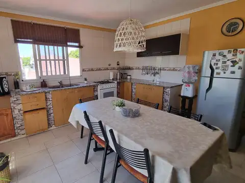 Casa en Venta en Quilmes Oeste, USD 85.000