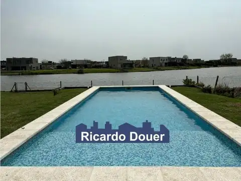 Casa en Alquiler en El Canton, Countries y Barrios Cerrados en Escobar