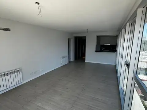 Departamento en Alquiler con 1 cocheras