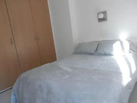 Departamento de 2 dormitorios con vistas al río