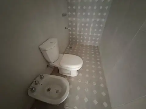 Departamento en Alquiler en Villa Gobernador Galvez, $ 470.000