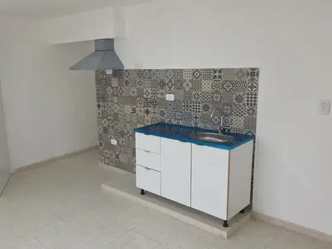 17 De Octubre 1800, Piso 00