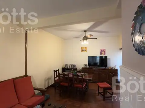 Depto Tipo Casa en Venta de 3 dormitorios