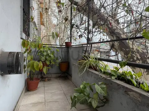 Avenida Juan Bautista Justo 6000, Piso 0