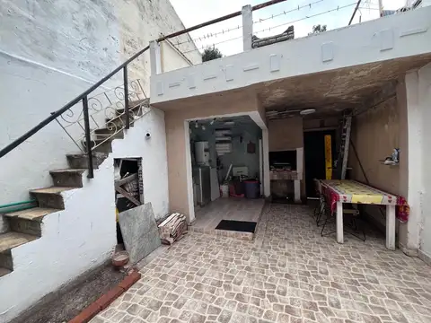 Depto Tipo Casa en Venta de 4 ambientes