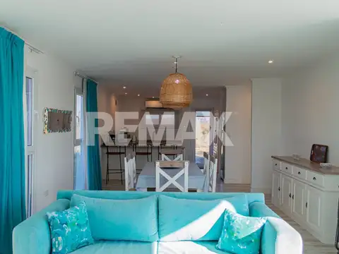 Venta - Casa en una planta - Laguna - Chocón medio