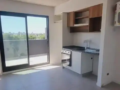 Venta monoambiente, con balcón y terraza, en Villa Devoto