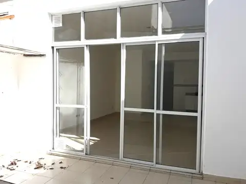Depto Tipo Casa en Venta en Villa Luro, USD 64.500