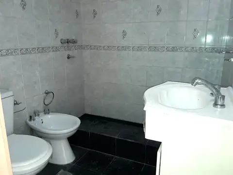 Depto Tipo Casa Monoambiente con 1 baño