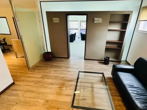 Oficina en Venta al Noreste