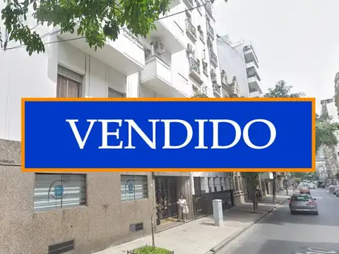 VENDIDO Congreso/Balvanera - Amplio Ambiente y medio - Cocina completa - Balcón