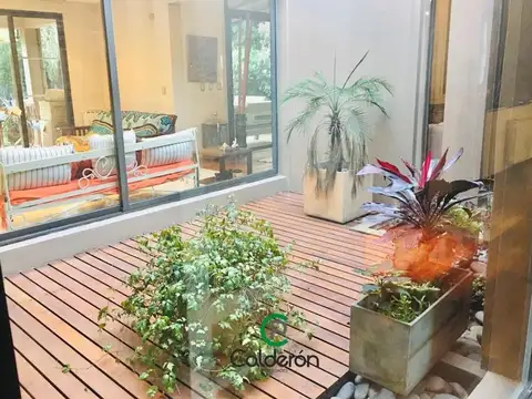 Casa 4 ambientes con 3 baños