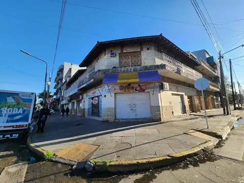 inmueble Comercial y familiar.